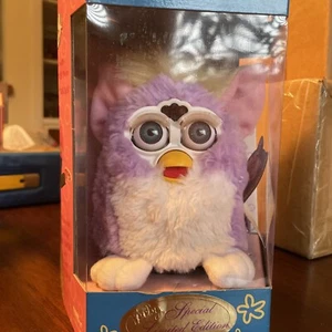 Furby 1998 Special Limited Edition Purple & White Model 70-884 - Picture 1 of 12