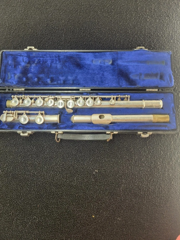 Flauta Selmer Niquelada Modelo 1206 Nueva Stock Antiguo Hecha en Elkhart EE. UU. Foto 1 de 4