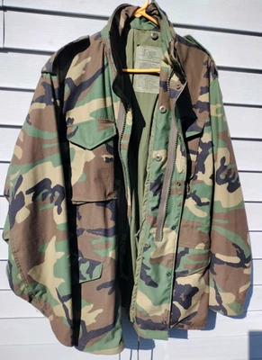 US Army Coat Cold Weather Woodland Camo 8415-01-099-7839 - Large Long Unissued - Image 1 of 4