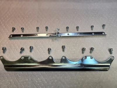 79-83 HONDA CB750 CB900 CB1000C CB1100F placas de retención de carburador replicadas soportes Foto 1 de 4