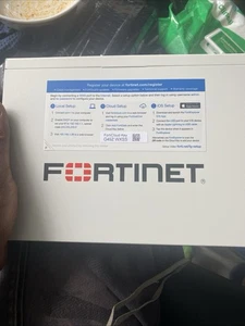 Fortinet FortiGate FG-40F Zapora bezpieczeństwa sieci - Zdjęcie 1 z 6