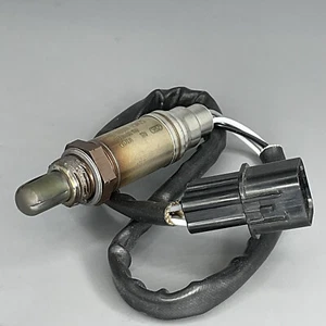 BOSCH GENUINE OXYGEN SENSOR For Chevy Chrysler Dodge Eagle Mitsubishi 13801 - Picture 1 of 6