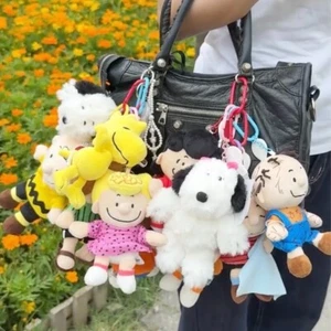 Peanuts Snoopy Belle Woodstock Charlie Brown Plush Keychain Thailand Exclusive - Picture 1 of 16