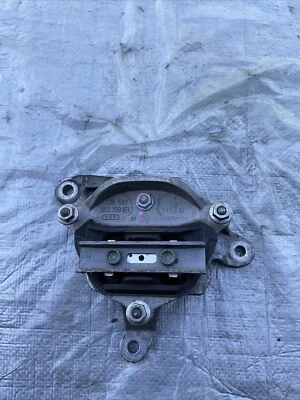 2010-2017 AUDI A5 QUATTRO TRANSMISSION REAR MOUNT SUPPORT BRACKET OEM 8K0399151 - Image 1 of 4