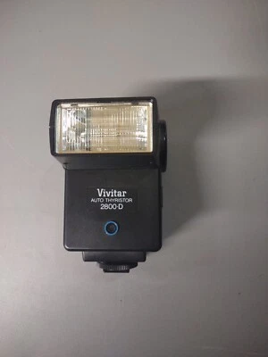  Vivitar Auto 2800D Shoe Mount Bounce Flash Unit for Minolta Pentax Olympus 936 - Image 1 of 4