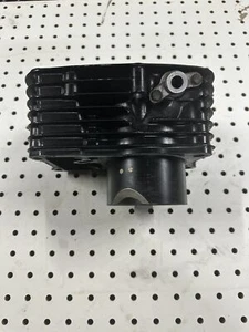 2000 Suzuki Marauder VZ 800 Front Cylinder Head Excellent Condition - Picture 1 of 9