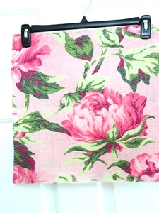 Funda de almohada floral rosa de 16"" x 18"" - nueva sin etiquetas - elegante - granja - opción de marco final abierto - Imagen 1 de 5