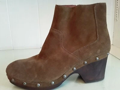 Lucky Brand Sz 9.5 39.5 Yasamin Clog Ankle Boots Tan Suede Nailheads Wood Look  - Image 1 of 4