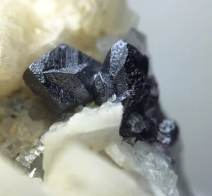 63g Cinnabar & Dolomite Specimen Mined In Hunan China - Picture 1 of 6