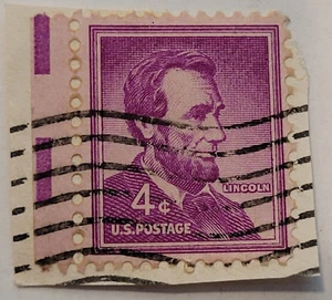 U.S. Postage ~ Abraham Lincoln ~ Cancelled/Post ~ Purple 4¢ Stamp -c.1956 ~ B07 - Bild 1 von 6