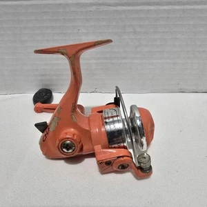 Okuma Fin Chaser FN-10 Spinning Fishing Reel - Orange - Picture 1 of 4