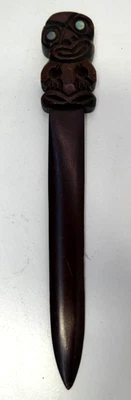VINTAGE ORNATE PAUA SHELL TIKI TOTEM ENVELOPE LETTER OPENER NEW ZEALAND SOUVENIR - Image 1 of 4