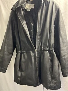 Moderne Essential Lederjacke  - Bild 1 von 5