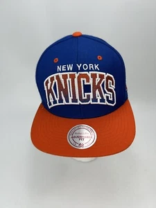 New York Nicks NBA Mitchell & Ness Hardwood Classics Snapback Cap Hat - Picture 1 of 8