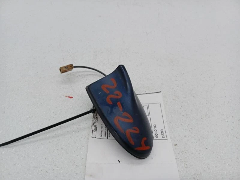 06 07 08 09 INFINITI M35 ANTENA BARBATANA DE TUBARÃO DE TETO FABRICANTE DE EQUIPAMENTO ORIGINAL 28208-EH000 - Imagem 1 de 4