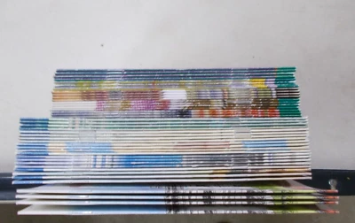 44 STEP 6 SPANISH READERS 11 BOOKS 4 COPIES EACH - Image 1 of 4