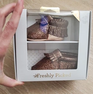 Botines bebé recién escogidos Razzle mocasín oro rosa talla 1 - Imagen 1 de 8