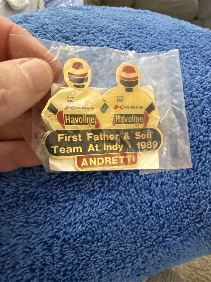 De colección Andretti Primer Padre e Hijo Equipo Indy 500 1989 Kmart Havoline Solapa Pin 26 Foto 1 de 1