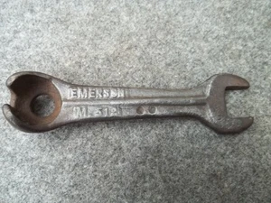 Old Farm Implement Pitman Wrench Emerson M. 518 Length 6.5" 2 Dot FREE SHIP - Picture 1 of 5