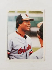 KEN SINGLETON 1984 TOPPS ALBUM STICKER #206 BALTIMORE ORIOLES - Picture 1 of 2