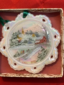 RARE Fenton 1992 Handpainted Ornament Signed dated iridescent - Picture 1 of 11