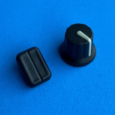 Controlador MIDI M-AUDIO O2 Piezas OEM: Tapa de cubierta de perilla de volumen deslizante [Seleccione pieza] Foto 1 de 4