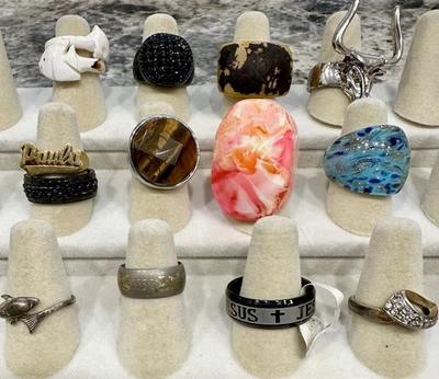 Lote de 14 anillos de vidrio mixto acrílico ojo de tigre tallado pez nuevo para hombre spinner y Jesús Foto 1 de 4