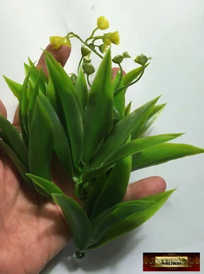 M01578 MOREZMORE 7 Artificial Plants 1:6 Scale Miniature Landscape Grass Leaves - Image 1 of 2
