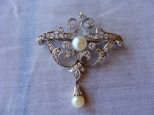 19C ART DECO PLATINUM DIAMOND & PEARL BROOCH - Picture 1 of 10