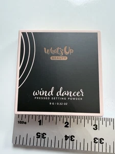 Whats Up Beauty Wind Dancer Pressed Setting Powder Tan 9g Talk Free Vegan - Bild 1 von 6
