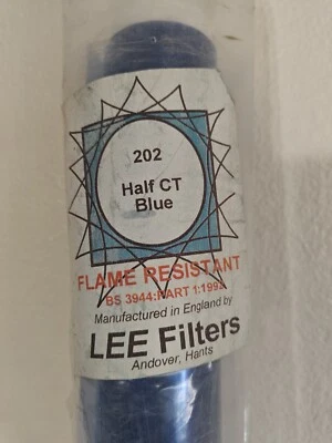 Lee Filters Photography Flame Resistant 202 Half CT Blue 48" x 25' Part 1: 1992 - Image 1 of 4