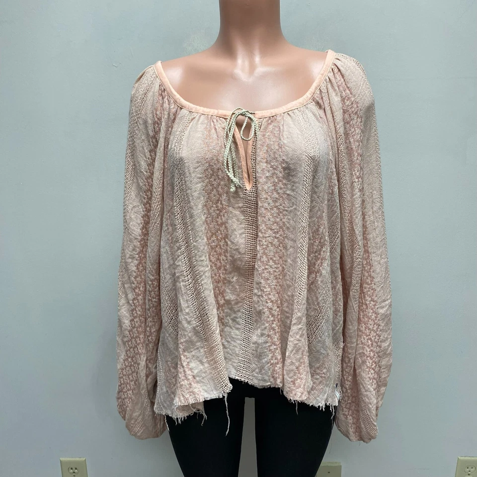 Top One X One Cucharadita Rosa Melocotón Manga Globo Ojo de Cerradura Viscosa Deshilachado XS Foto 1 de 4