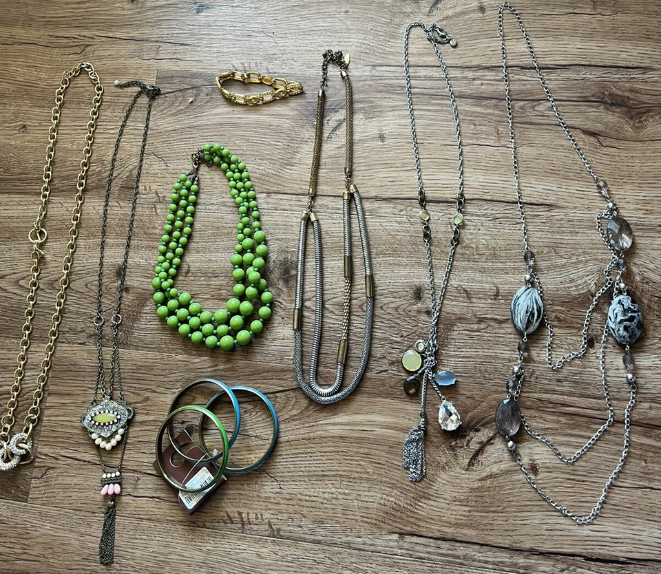 Moda y bisutería collar llamativo lote de 10 piezas materiales surtidos Foto 1 de 4