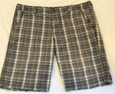 Calvin Klein джинсы клетку серый и белый шорты 42 дюйма талии - Изображение 1 из 4