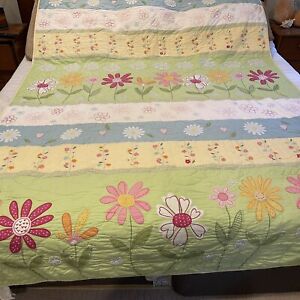 Pottery Barn Kids daisy garden  blanket Floral 86” x 68” Patchwork Quilt  twin