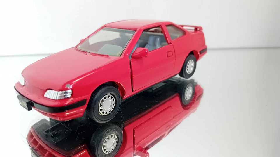 Mini auto giocattolo Kingstar Hyundai Scoupe 1:32 Made in Korea Excellent Plus - Immagine 1 di 4