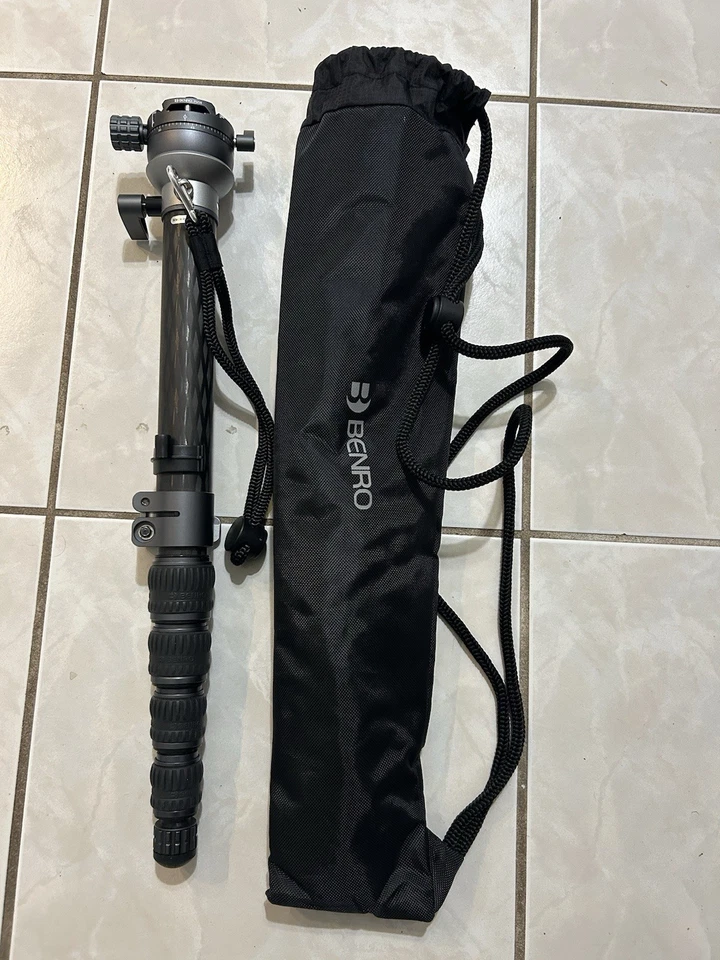 Monopie de fibra de carbono Benro MSDPL46C CN SupaDupa con cabezal nivelador (62") Foto 1 de 4