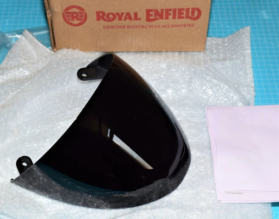 capot de selle monoplace d'origine ROYAL ENFIELD 650 CONTINENTAL GT neuf - Photo 1/1