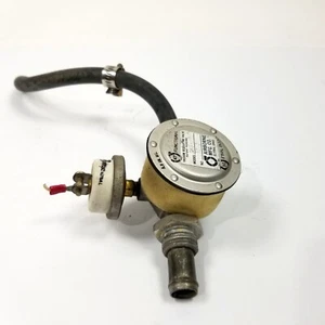 2H3-19 Airborne Vacuum Regulator Valve Assembly w/ Switch - As Removed - Bild 1 von 5