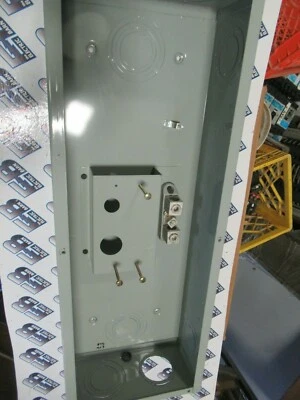 Siemens EB3225S, 225 Amperios, 240 Voltios, Nema 1, Caja Disyuntor -EN95 Foto 1 de 2