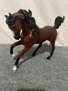 Gioiello vintage Hartland Horse Lady nuovo - Foto 1 di 11