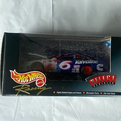 Coche fundido a presión número 6 Hot Wheels Racing Valvoline Select Foto 1 de 2