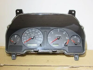 Nissan Patrol Y61 97-04 2.8 RD28 MAN instrument cluster speedometer clocks dials - Picture 1 of 9