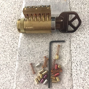 Rekeyable Cutaway Practice Lock 6 Pin Kwikset Keyway With Spool-Serrated Pins - Picture 1 of 1