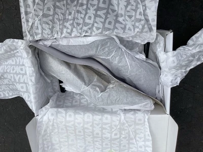 DKNY женщин Natrona середины платье насос каблука сандалии (размер, 10) - Изображение 1 из 4