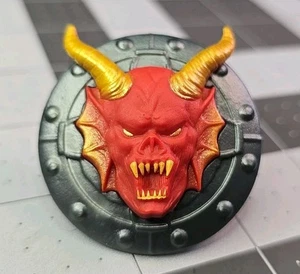 MOTU x Stranger Things He-Man Deamon Devil Deamon SHIELD Actionfigur Zubehör - Bild 1 von 4