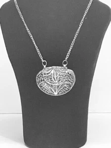 VTG Filigree Mini Purse Israeli Yemeni Necklace Bag Long Silver Plated Boho #50 - Picture 1 of 7