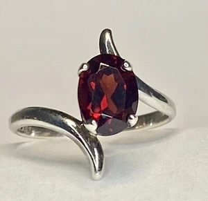 Vintage KBN KABANA Sterling Silver Red Garnet Solitaire Bypass Ring Size 5 - Picture 1 of 15