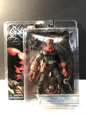 Juguetes HELLBOY Mezco ¡NUEVOS! Figura de acción Stealth Black Suit, boca abierta 7" 2004 Foto 1 de 4