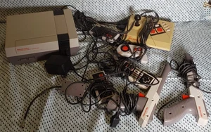 Original NES Nintendo Entertainment System -NOT TESTED - Picture 1 of 7